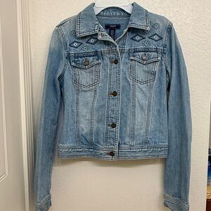 Chaps Light Blue Jean Jacket with Stylish Embroidery.  EUC! Size S